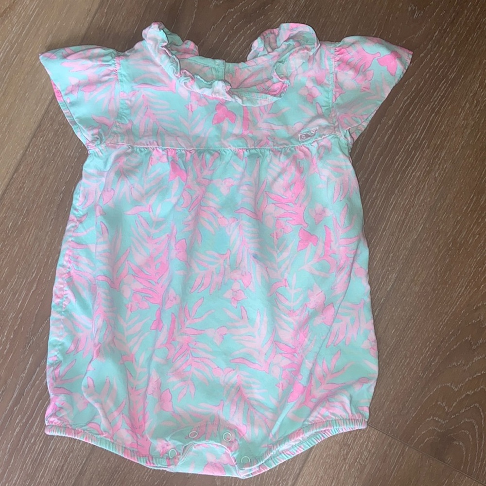 EUC vineyard vines baby